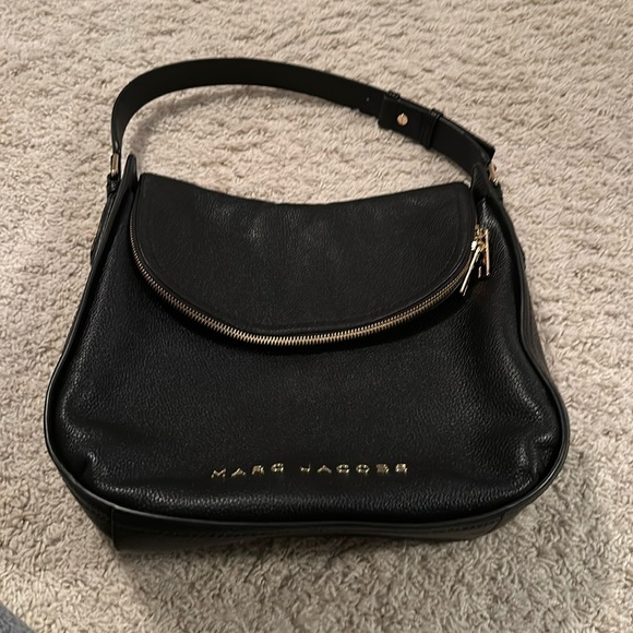 Marc Jacobs Groove Hobo BRAND NEW - Picture 1 of 5
